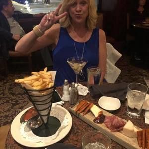 Meet your Posher, Karen